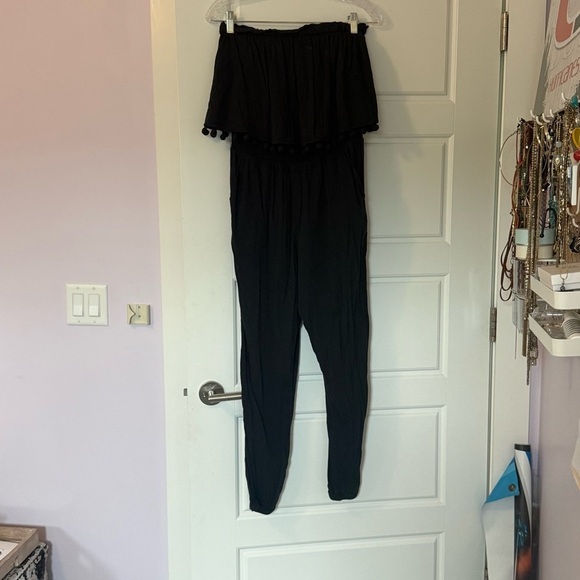 Aerie Black Strapless Flowy Pom Pom Jumpsuit with Pockets Sz Small Vacation - Picture 2 of 10